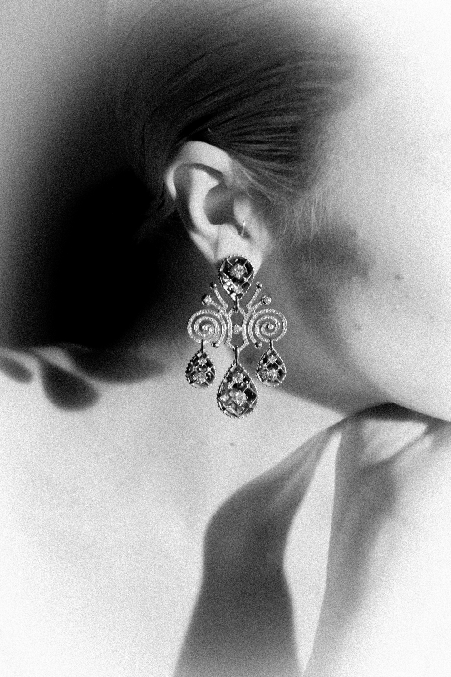 Elie Top Boucles d'Oreilles Merteuil Liaisons Dangereuses Portée