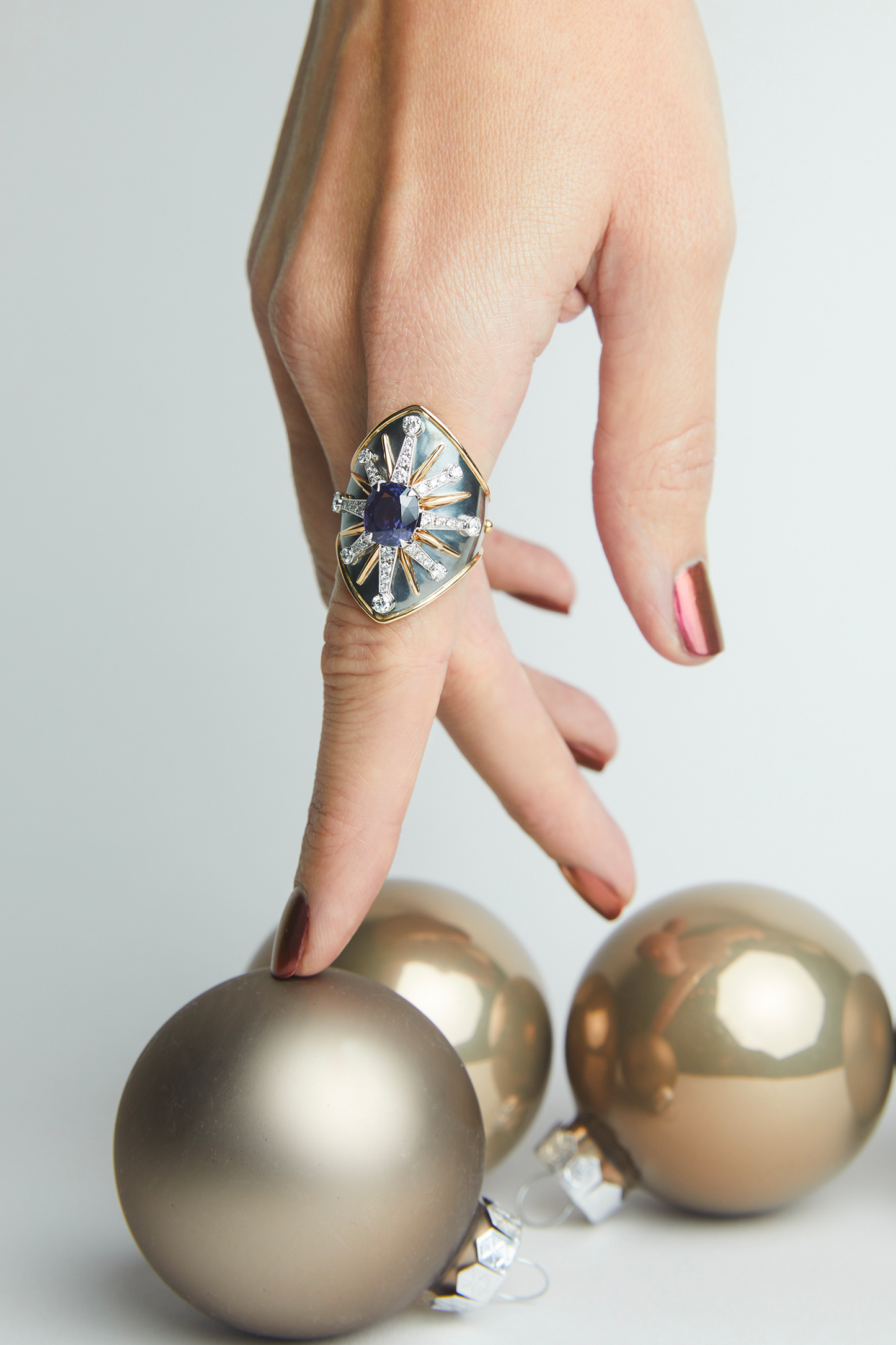 elie top bijoux bague ecu saphir violet