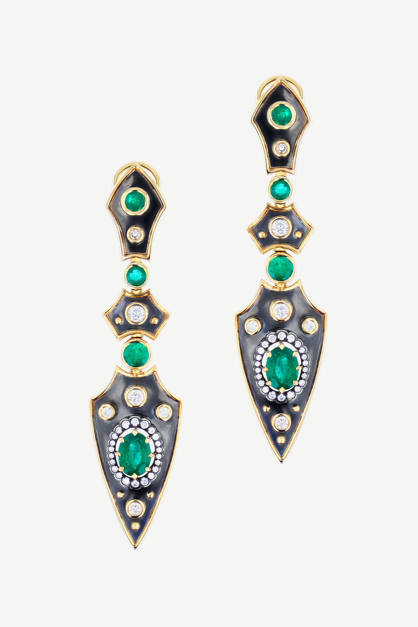 boucles d'oreilles emeraudes lance
