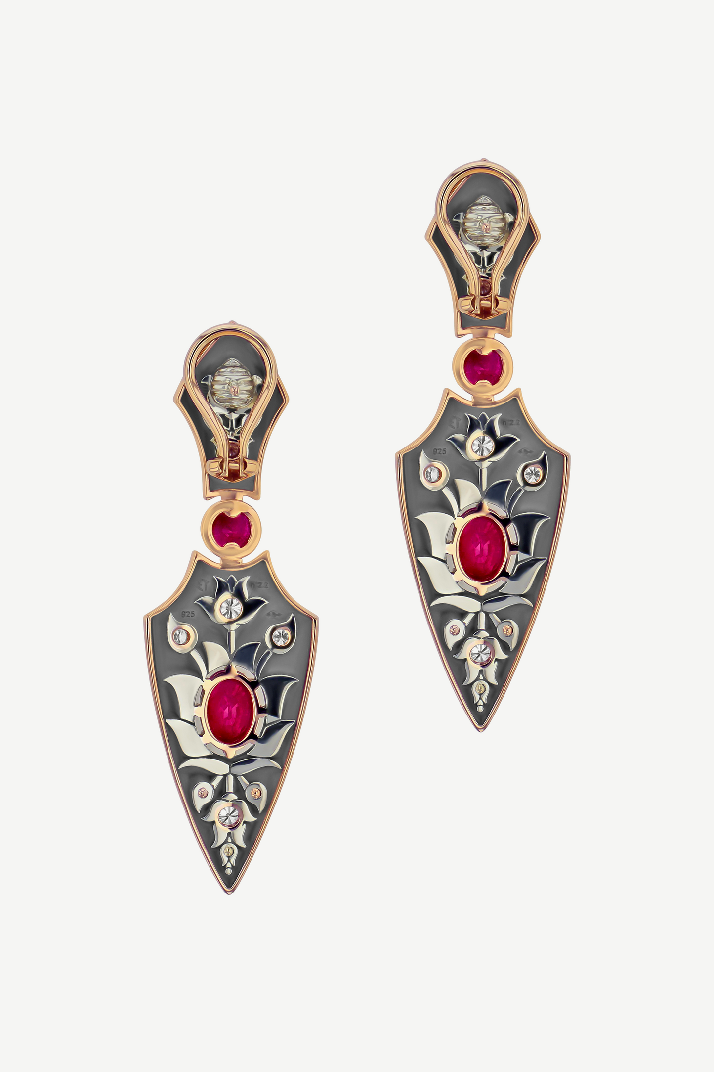 Elie Top Boucles d'Oreille Lances Courtes Rubis La Dame du Lac