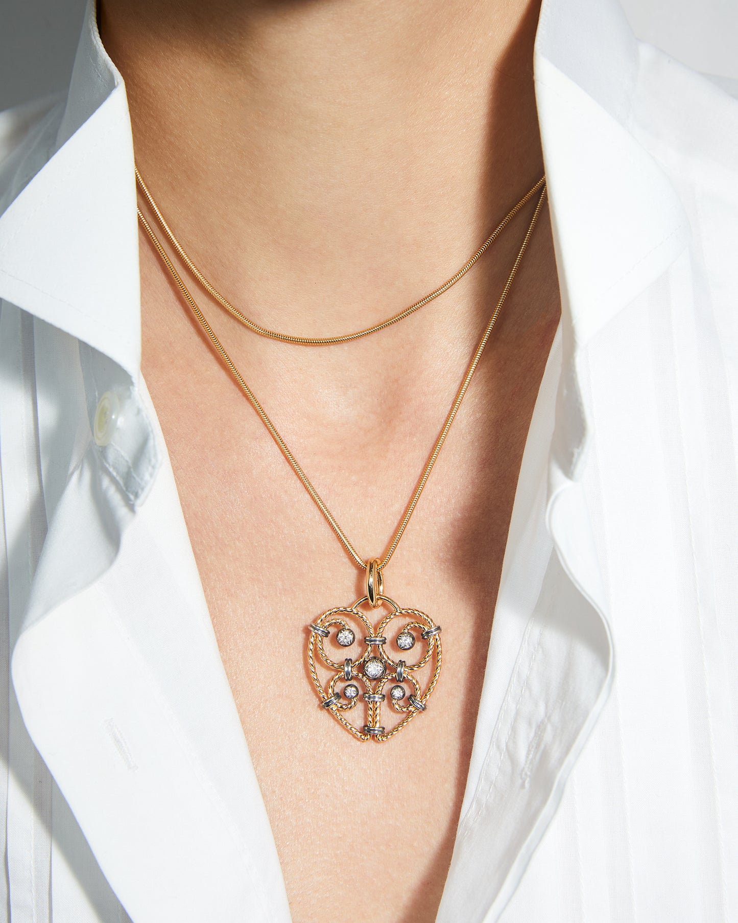Elie Top Charm Cœur Twist Diamants Portée