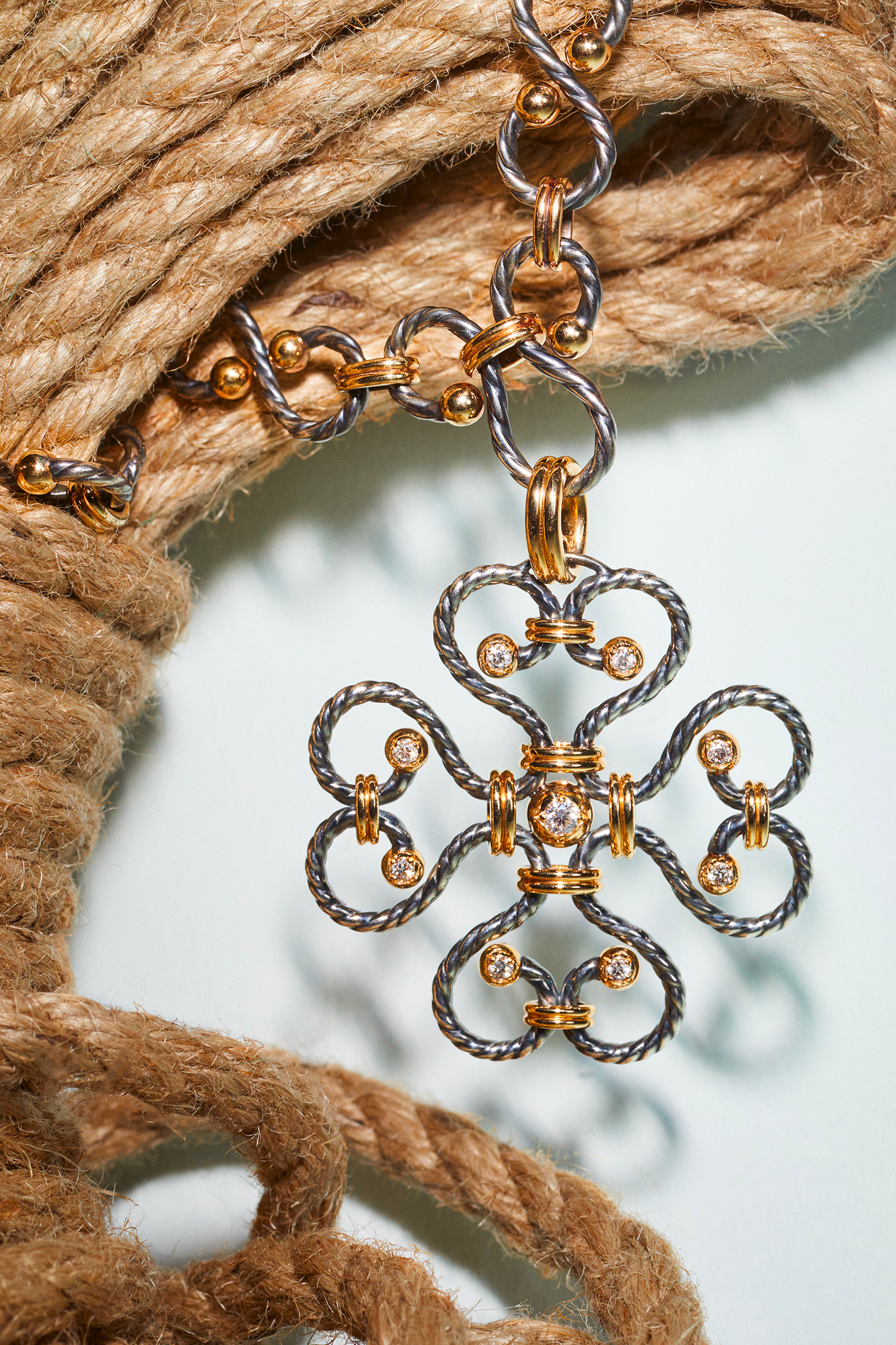 Elie Top Charm Trèfle Twist