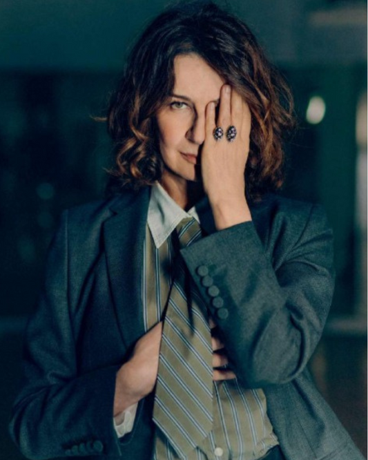 Valérie Lemecier porte la Bague Tourvel