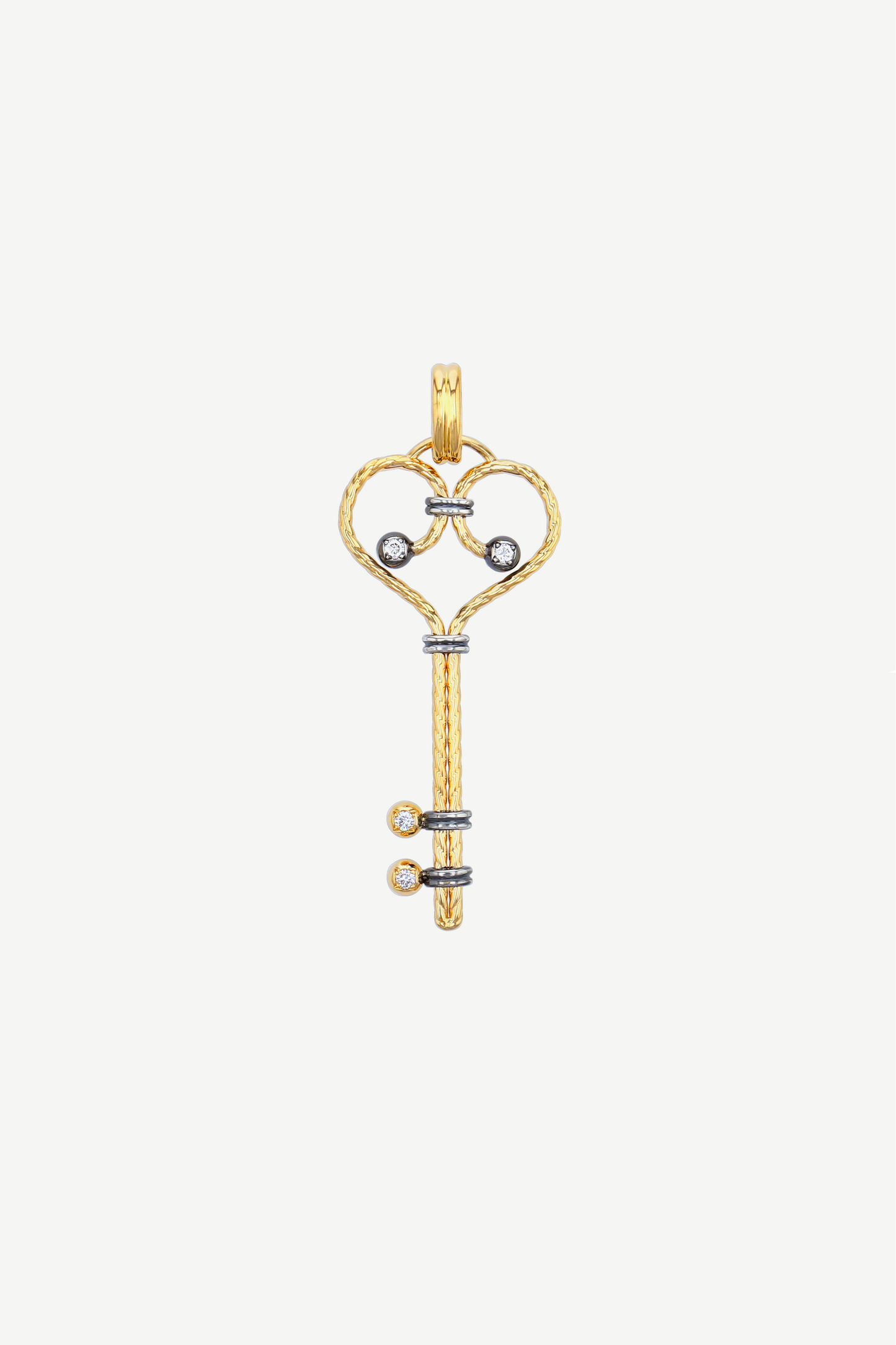 charm twist clef diamant or jaune