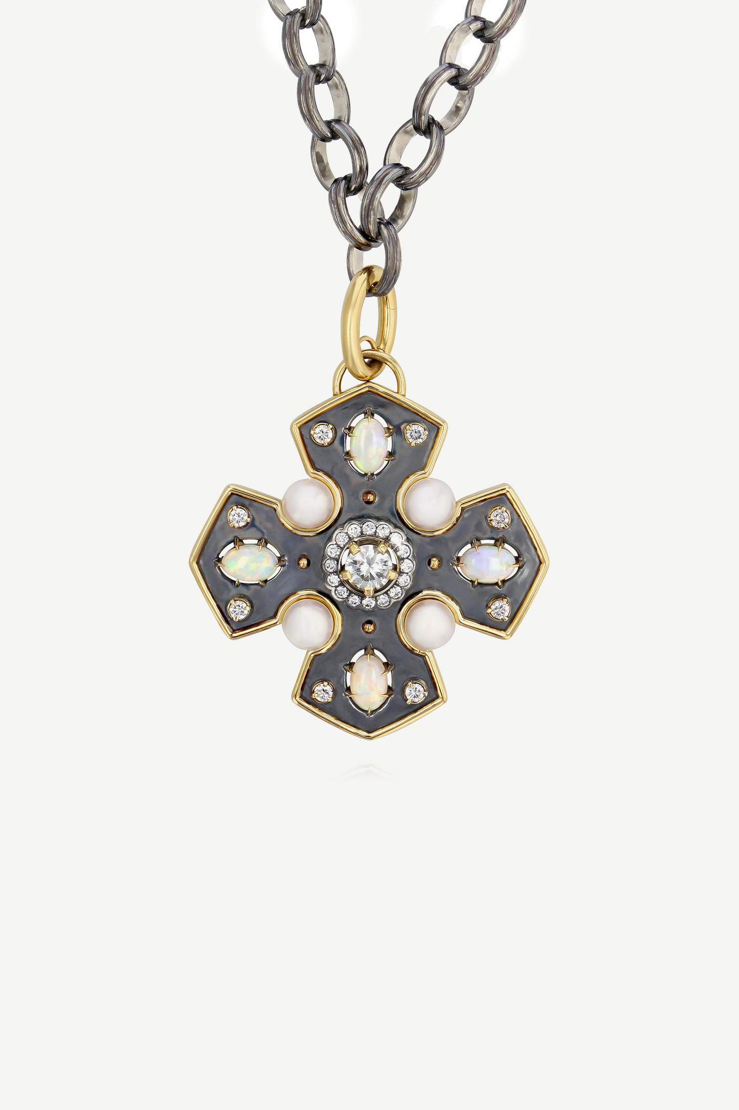 Elie Top Charm Croix La Dame du Lac Opale